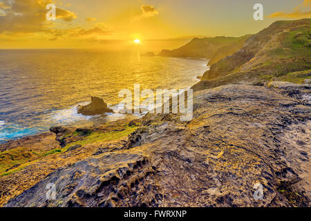 Sonnenaufgang-Küste North Maui Poelua Bay Stockfoto