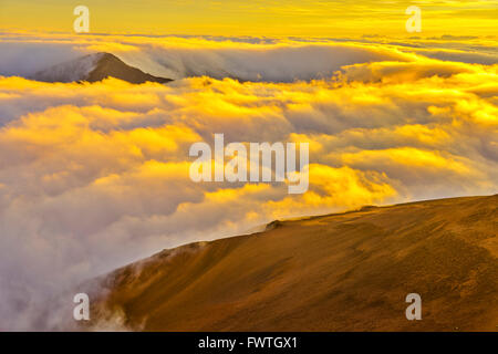 Haleakala Krater bei Sonnenaufgang, Maui Stockfoto