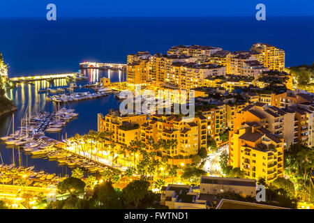 Fontvieille Monaco Hafen Monte Carlo bei Nacht Stockfoto