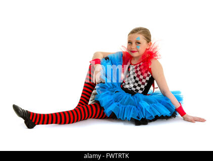 Ein Kind Dance Performer gekleidet in Circus Clow Kostüm Stockfoto