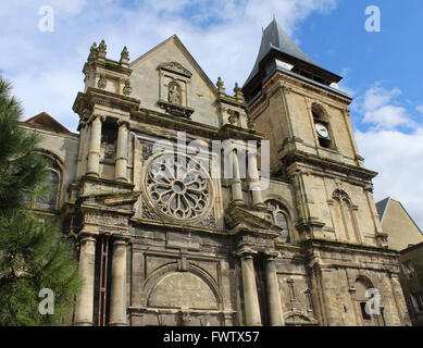 Eine Außenansicht des 17. Jahrhundert Kirche von St. Remy in Dieppe in der Normandie im Norden Frankreichs gelegen. Stockfoto