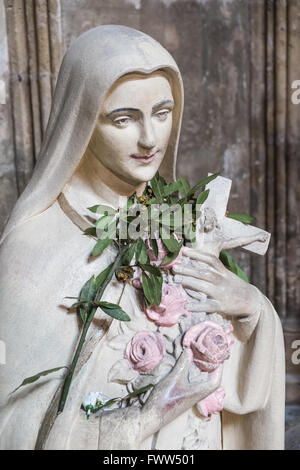 Statue in Kapelle, Chapelle Saint Theresa in Kathedrale von St. Just und St Pasteur, Narbonne, Aude, südlich von Frankreich, Frankreich. Stockfoto