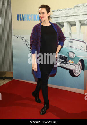 ZDF neue TV Mini-Serie Premiere von 'Ku'damm 56"in der Astor Film Lounge mit Charlottenburg: Saralisa Volm wo: Berlin, Deutschland: 7. März 2016 Stockfoto