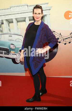 ZDF neue TV Mini-Serie Premiere von 'Ku'damm 56"in der Astor Film Lounge mit Charlottenburg: Saralisa Volm wo: Berlin, Deutschland: 7. März 2016 Stockfoto