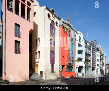 Postmoderne Wohn- und Geschäftshäusern in der Saalgasse, Frankfurt am Main, Hessen, Deutschland Stockfoto