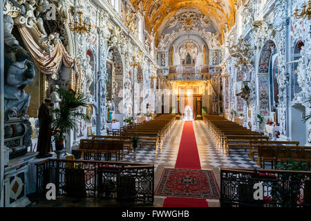 Barocke Interieur, Chiesa di San Francesco, St. Francis Church, Mazara del Vallo, Provinz Trapani, Sizilien, Italien Stockfoto