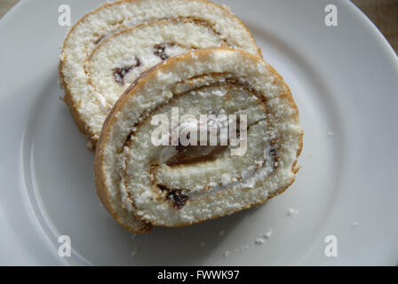 COPENHAGEN / DENMARK  7. April 2016   (dänische Hindbaer Kage) Rasberry Kuchen Photo.Francis Joseph Dean/DeanPictures) Stockfoto