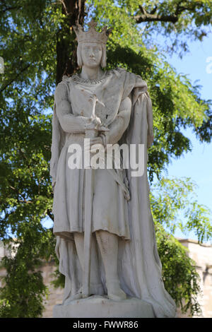 Statue von Saint Louis oder Ludwig IX. (1214-1270). König von Frankreich.  Vincennes. Frankreich. Vom Bildhauer A. Mony, 1906. Stockfoto