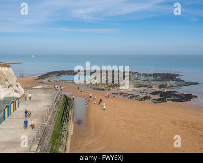 Swimming Pool im Louisa Bay in Broadstairs Stockfoto