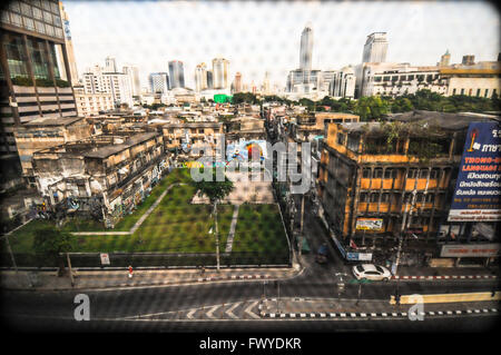 Bangkok-Blick vom Metropolitan Rapid Transit oder MRT, 2015 Stockfoto