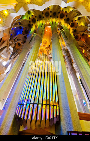 Kirche-Orgelpfeifen, Sagrada Familia, Barcelona, Spanien Stockfoto