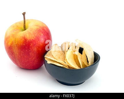 Gesunde Ernährung-Wahl. Gesund oder ungesund. Auf weiß. Stockfoto