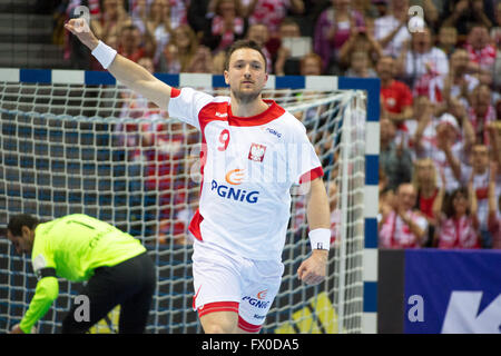 ERGO ARENA, Danzig, Polen, 9. April 2016. 2016 IHF Männer Olympia-Qualifikationsturnier, Andrzej Rojewski in Aktion während Handball match Polen V Chile, Credit: Tomasz Zasinski / Alamy Live News Stockfoto