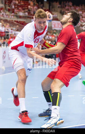 ERGO ARENA, Danzig, Polen, 9. April 2016. 2016 IHF Männer Olympia-Qualifikationsturnier, Michal Szyba in Aktion während Handball match Polen V Chile, Credit: Tomasz Zasinski / Alamy Live News Stockfoto