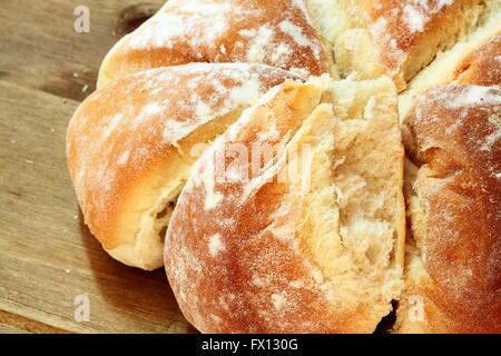 Brot Bauernhaus Laib Holz Hintergrund Stockfoto