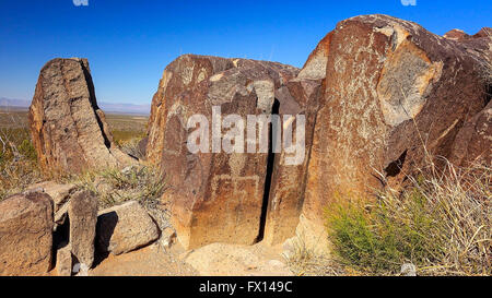Alten Felszeichnungen in Fels an drei Flüssen Petroglyph Site in New Mexico gehauen Stockfoto