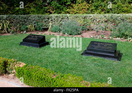 Grab von Präsident Richard Nixon und First Lady Pat Nixon, Yorba Linda, Kalifornien Stockfoto