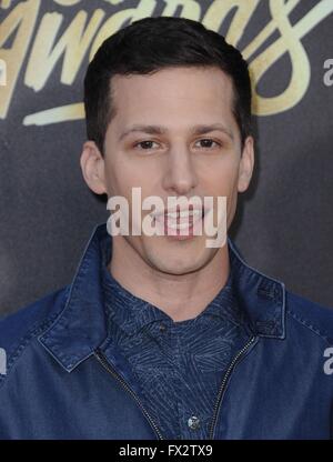 Burbank, CA. 9. April 2016. Andy Samberg im Ankunftsbereich für MTV Movie Awards 2016 - Ankünfte 2, Warner Bros.-Studios, Burbank, CA 9. April 2016. Bildnachweis: Dee Cercone/Everett Collection/Alamy Live-Nachrichten Stockfoto