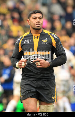 Ricoh Arena in Coventry, UK. 9. April 2016. Sieg im Europacup. Wespen im Vergleich zu Exeter Chiefs. Charles Piutau in Aktion für Wespen. Bildnachweis: Aktion Plus Sport/Alamy Live-Nachrichten Stockfoto