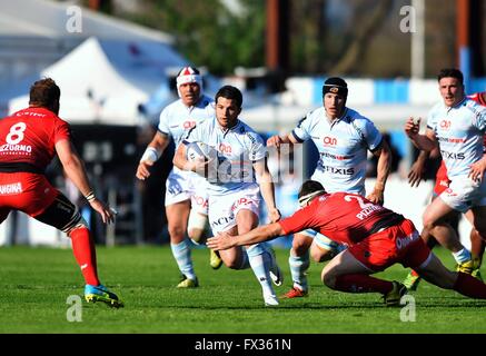 Paris, Frankreich. 10. April 2016. Europameister-Rugby-Viertelfinale. Racing-u-Bahn 92 gegen RC Toulon. Brice Dulin (Rac) Credit: Action Plus Sport/Alamy Live News Stockfoto