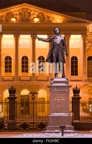 Russland. St. Petersburg. Alexander Puschkin-Denkmal. Russisches Museum. Stockfoto