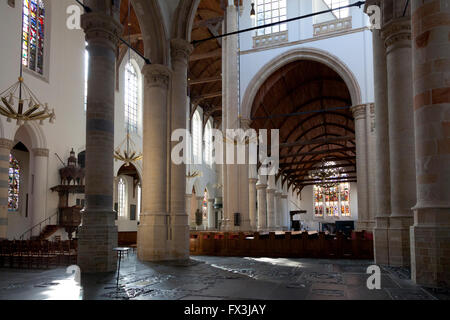 Innenraum der alten Kirche in Delft, Holland Stockfoto