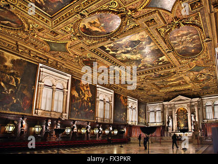 Die Sala Grande Superiore in der Scuola Grande di San Rocco, Sestiere di San Polo, Venedig, Italien Stockfoto