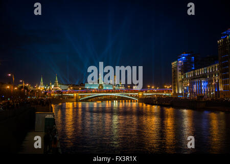 Schöne Nacht Blick auf den Kreml von der Moskwa Stockfoto