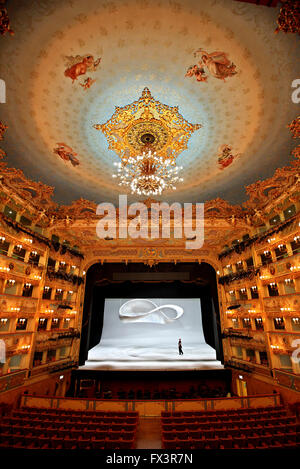 Im Gran Teatro La Fenice, Sestiere di San Marco ("St.-Markus-Bezirk), Venezia (Venedig), Italien. Stockfoto