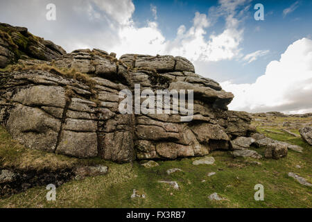 Granit Felsen Tor in Dartmoor National Park, UK. Stockfoto