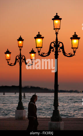 Sonnenuntergang im Sestiere di Castello, Venedig (Venezia). Stockfoto