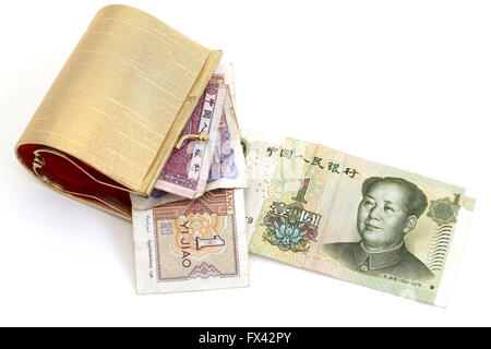 Eine Brieftasche voller chinesisches Geld Stockfoto