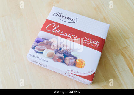 Thorntons Klassiker Schachtel Pralinen, UK Stockfoto