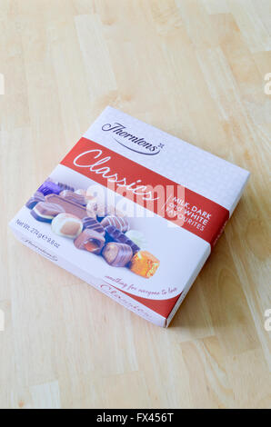 Thorntons Klassiker Schachtel Pralinen, UK Stockfoto