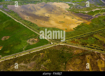 Luftaufnahme, nördlichen Camargue südlich von Arles, nördlich von Saintes-Maries-de-la-Mer, Arles, Frankreich, Provence-Alpes-Côte d ' Azur, Stockfoto