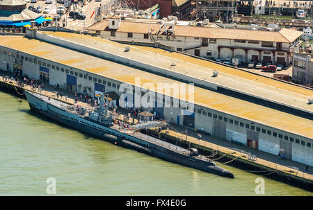 Luftaufnahme, USS Pampanito an Pier 45, Besichtigung u-Boot, San Francisco, San Francisco Bay Area, Vereinigte Staaten von Amerika, Stockfoto