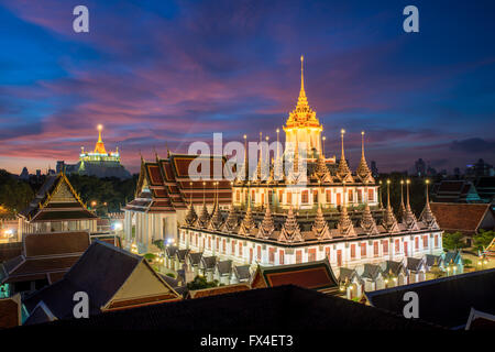 Schöne Tempel Wat Ratchanadda in Bangkok, Thailand Stockfoto