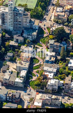 Luftaufnahme, Lombard Street, gewundenen Straße, Kurve Straße, Straßen von San Francisco, Touristenattraktionen, San Francisco, Bay Area, Stockfoto