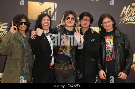 Burbank, CA, USA. 9. April 2016. 9. April 2016 - Burbank, Kalifornien - das Wolfpack. 2016 MTV Movie Awards statt bei Warner Bros. Bildnachweis: Sammi/AdMedia © Sammi/AdMedia/ZUMA Draht/Alamy Live-Nachrichten Stockfoto