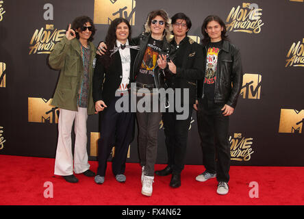 Burbank, CA, USA. 9. April 2016. 9. April 2016 - Burbank, Kalifornien - das Wolfpack. 2016 MTV Movie Awards statt bei Warner Bros. Bildnachweis: Sammi/AdMedia © Sammi/AdMedia/ZUMA Draht/Alamy Live-Nachrichten Stockfoto