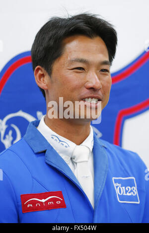 Tokio, Japan. 11. April 2016. Taizo Sugitani (JPN) Pferdesport: Japaner Taizo Sugitani besucht Pressekonferenz bezüglich der Rio De Janeiro Olympische bei JISS in Tokio, Japan. © Yusuke Nakanishi/AFLO SPORT/Alamy Live-Nachrichten Stockfoto