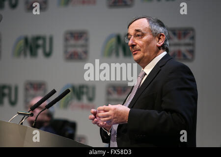 Nfu Präsident meurig Raymond spricht während der 2016 nfu Konferenz im International Convention Centre in Birmingham. Stockfoto