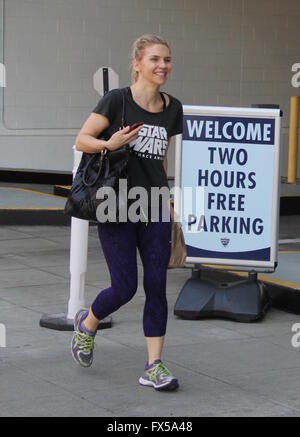 US-amerikanische Schauspielerin Rhea Seehorn unterwegs in Beverly Hills Featuring: Rhea Seehorn wo: Beverly Hills, Kalifornien, USA bei: 10. März 2016 Stockfoto