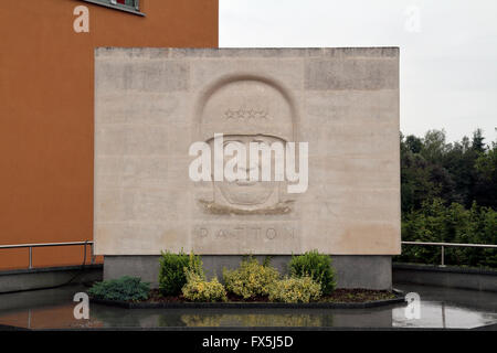 Denkmal für General George S. Patton, die Belagerung von Bastogne, Merceny Platz, Bastogne, Belgien brach. Stockfoto