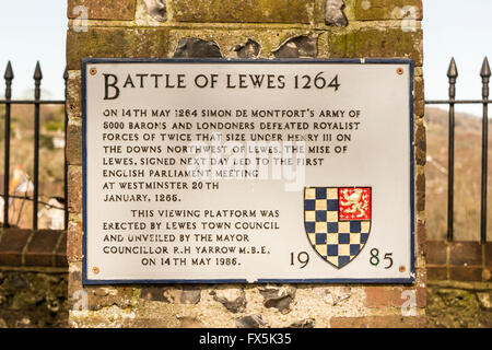 Touristische Informationen Plaque, Lewes, East Sussex, Stockfoto