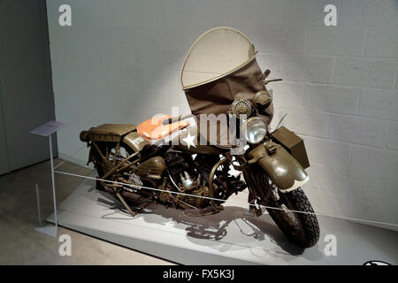 Ein amerikanisches WWII Harley Davidson Motorrad (WLA) in Bastogne Kriegsmuseum, Bastogne, Belgien. Stockfoto