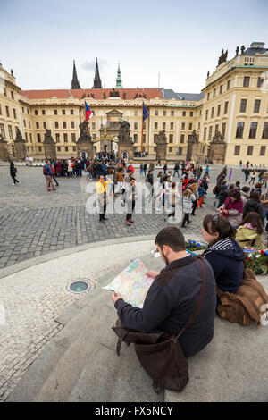 Prager Burg, Hradcanske Platz, Prag, Tschechische Republik, Europa Stockfoto