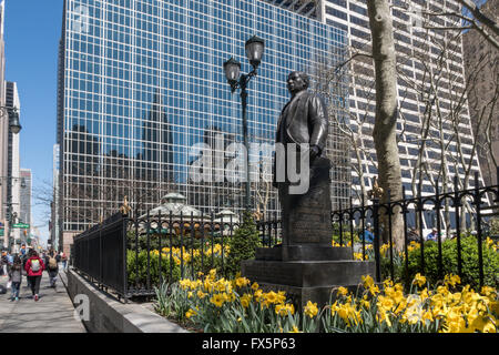 Statue von Benito Juarez, Bryant Park, New York Stockfoto