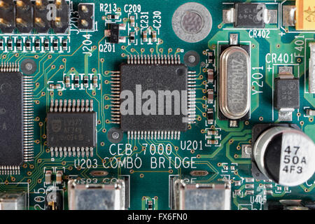 Elektronische Leiterplatte, integrierte Schaltungen ICs Komponenten. Moderne Computertechnik Hardware-Elektronik Stockfoto