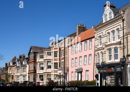 Häuser vor Street Tynemouth, Nord-Ost-England, UK Stockfoto